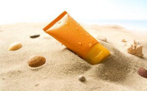 چه زمانی باید از کرم ضد آفتاب استفاده کنیم؟